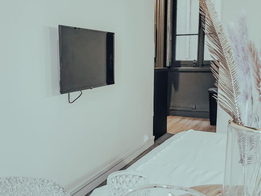Suite Opium 里昂 外观 照片